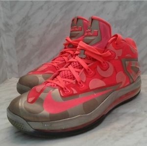 Nike Air Max Lebron 11 XI Low Polka Dots mens 8 Maison Du collection zinc pink
